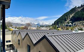 Walk To Queenstown City, 30Mins To Ski, Free Parking & Wifi, Gym